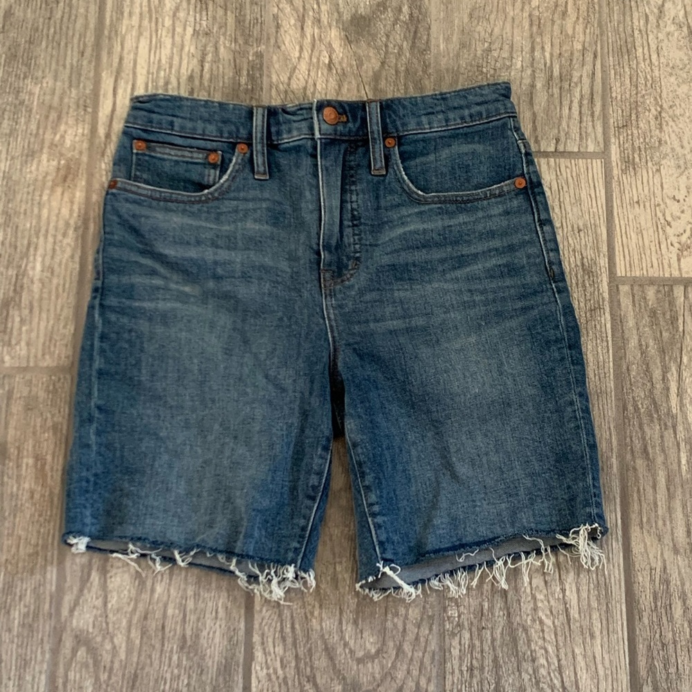 High Rise Denim Mid-Length Shorts🌺